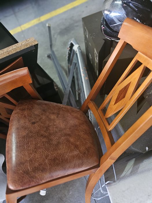 4 Cadeiras em cerejeira