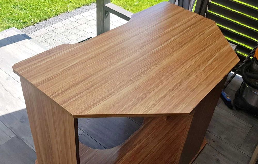 Oddam biurko za darmo.