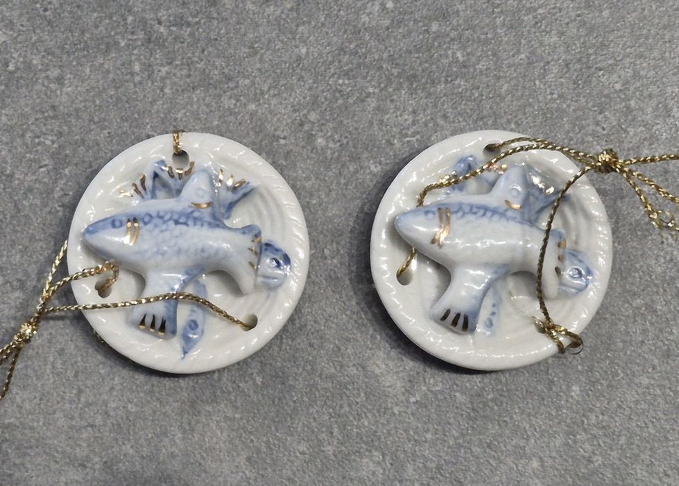 Ceramiczna ozdoba - 2szt. - rybka na talerzyku