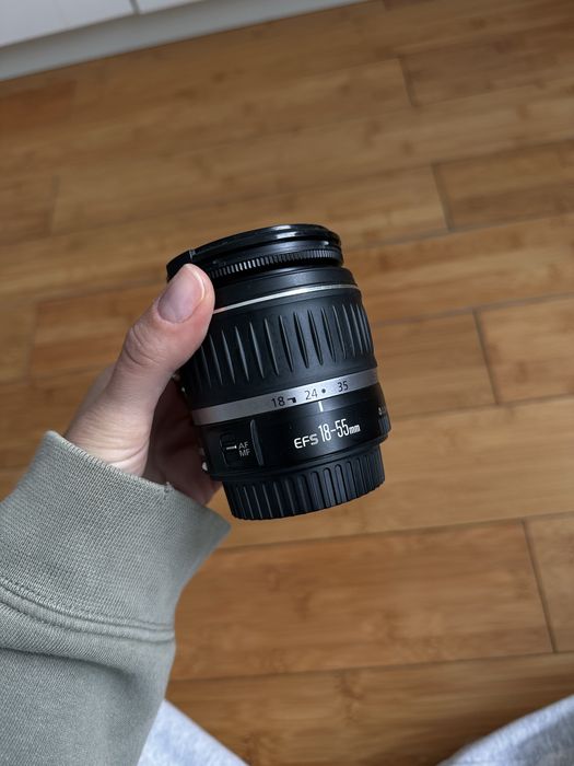 Lustrzanka Canon eos 750d