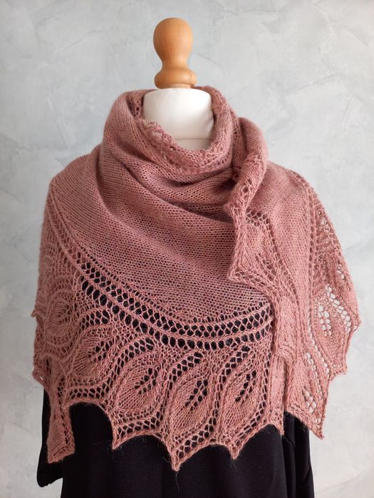 Chusta semele ręcznie robiona na drutach