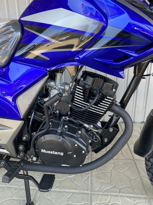 Дорожній Мотоцикл Musstang Чорний Красний Синій