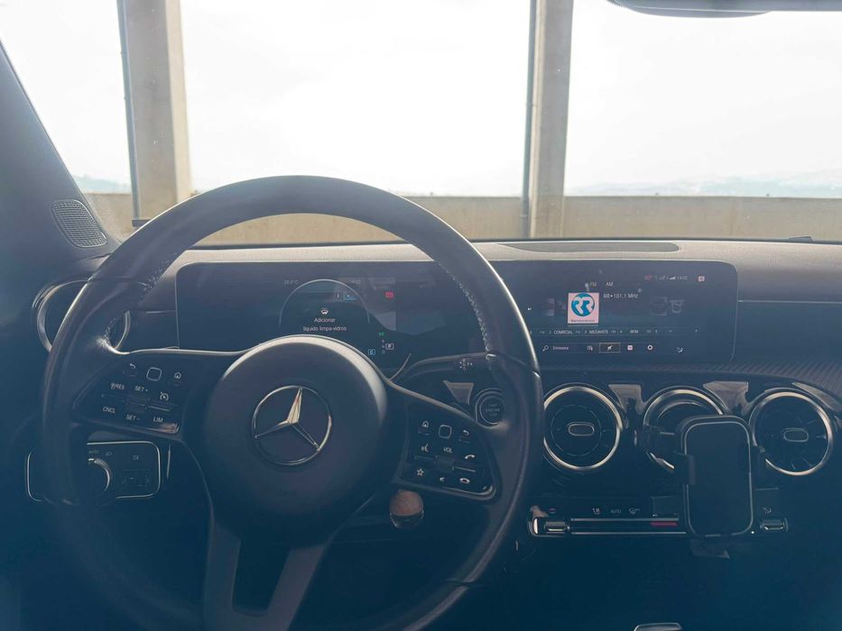 Mercedes-benz A180d (2018)