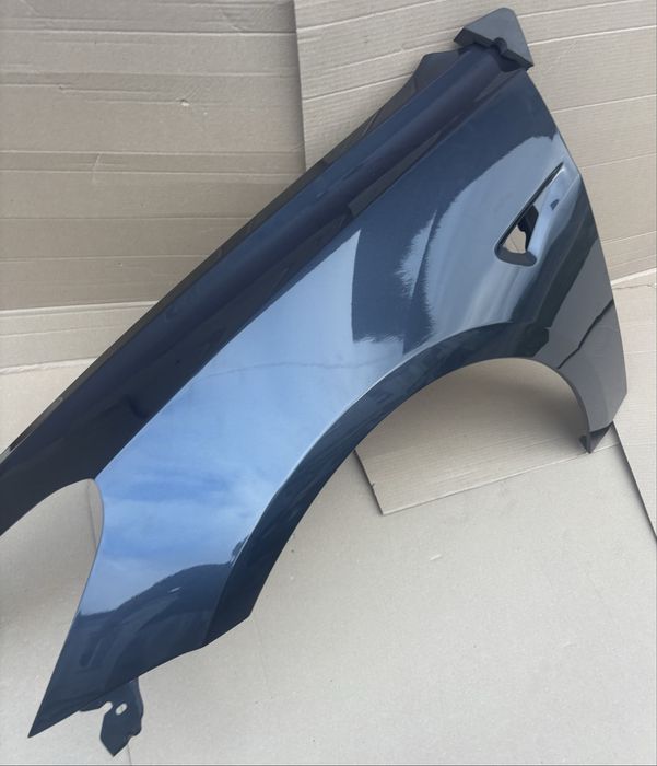 Ідеальний стан ліве крило тесла модел 3 м3 сірий графіт PMNG передне
