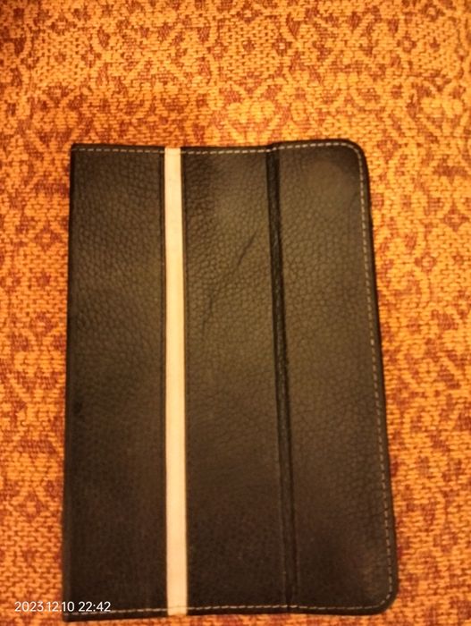 Кожаный чехол на планшет 8 дюймов