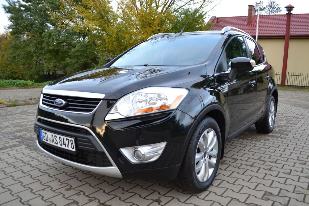 Ford Kuga Navi Półskóra Kamera  Czujniki Przód + Tył