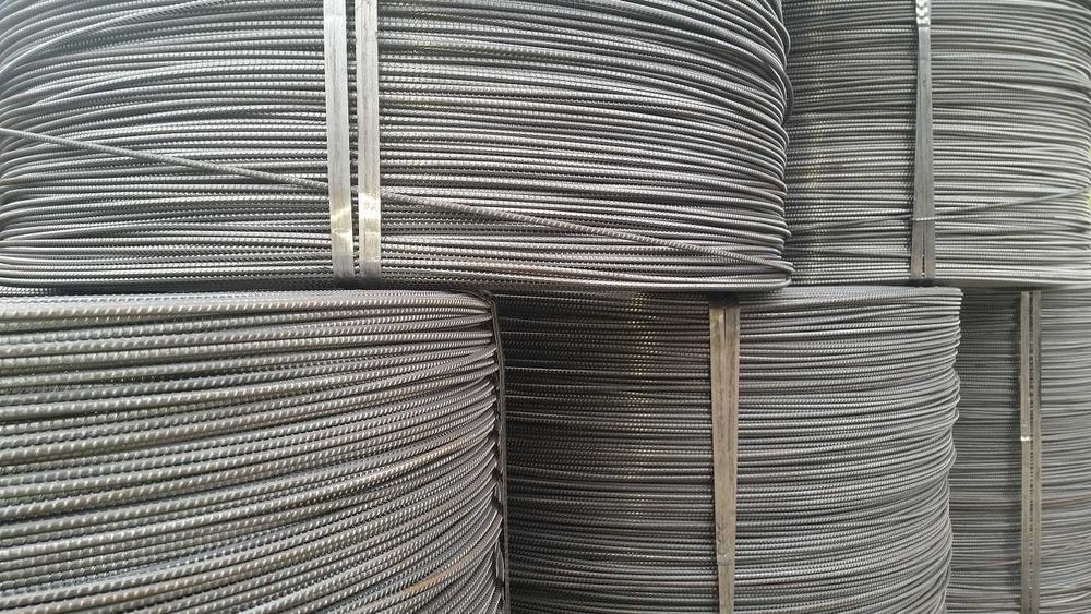 Drut  żebrowany w kręgach, kręgi, w kręgu, w szpulach, szpule