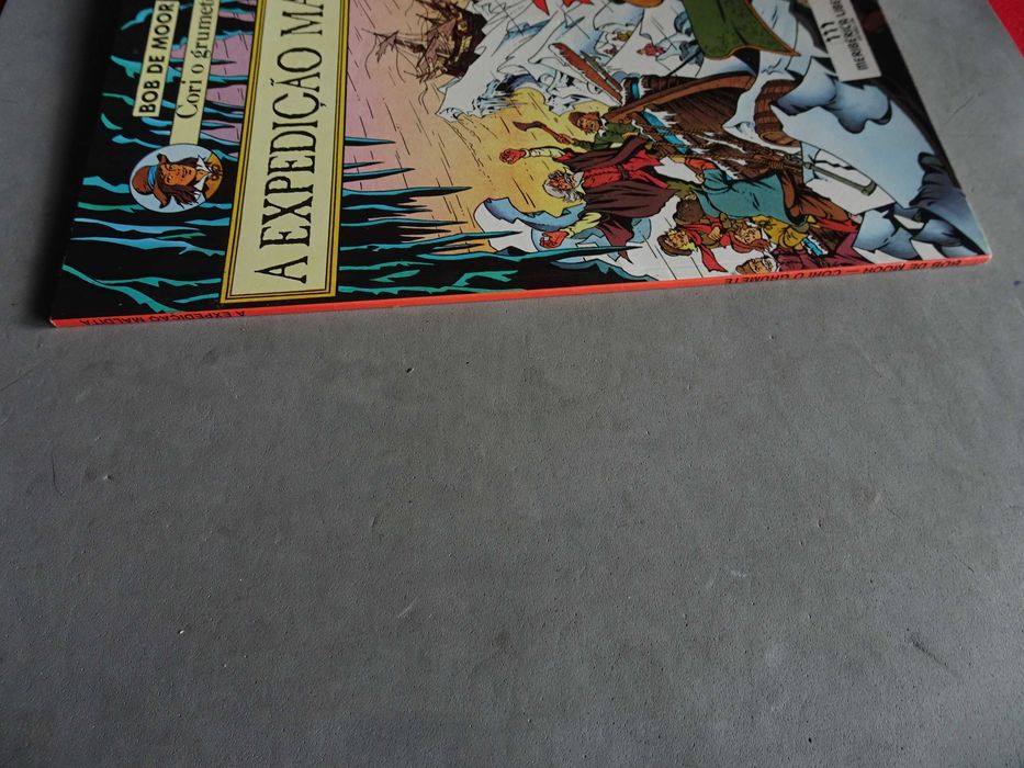 Livro Meribérica Bob de Moor - Cori o Grumete A expedição maldita