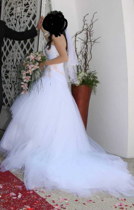 Vestido de noiva usado uma vez