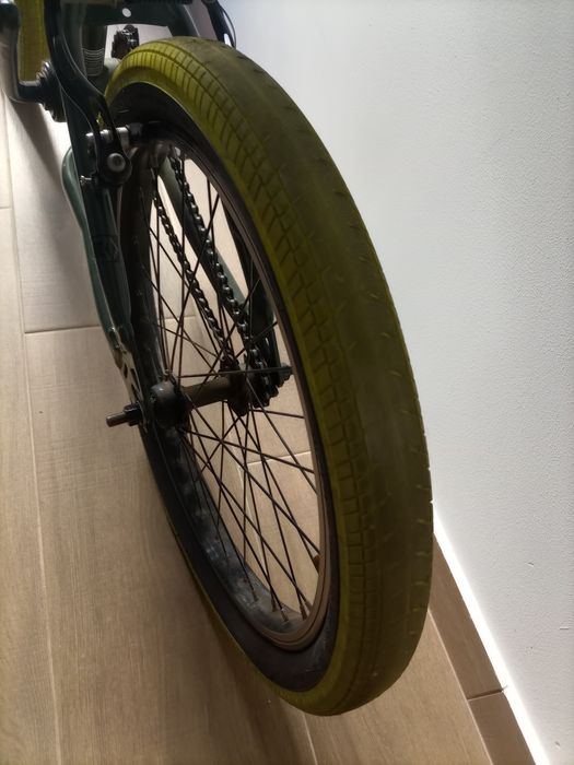 Bicicleta de criança BMX