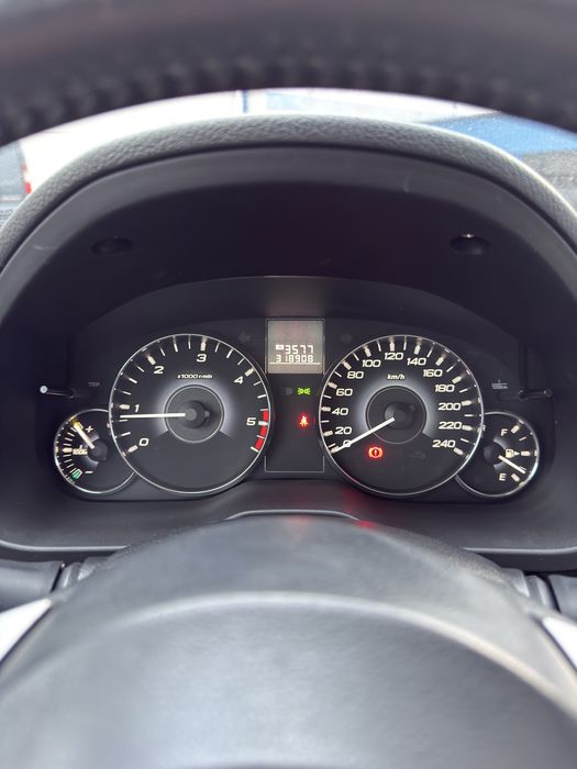 Subaru Legacy Outback 2011