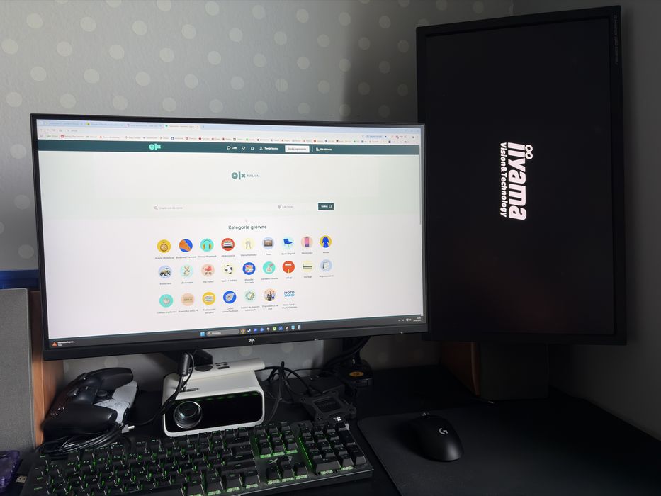 Mocny zestaw gamingowy PC: Ryzen 7 5700X3D + RX 6650 XT + Monitory, Peryferia Pro i Akcesoria