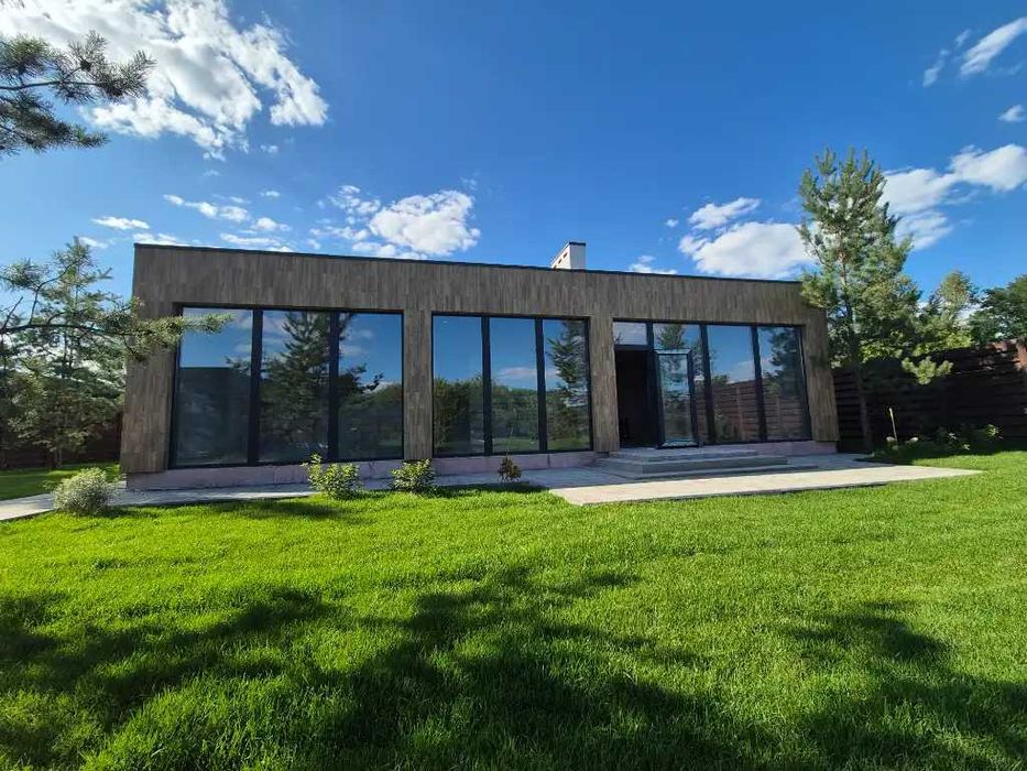 Продаж будинку смт. Обухівка лівий берег передмістя