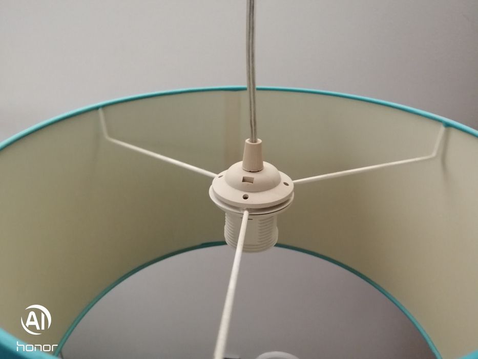 Candeeiro azul muito bom estado