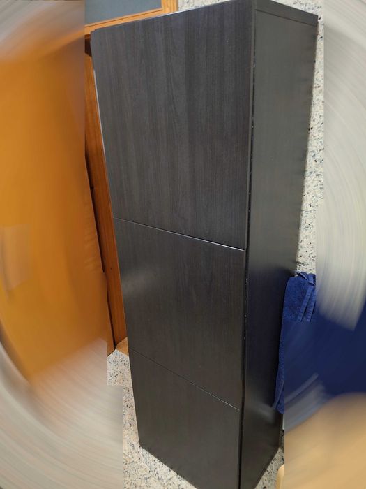 Estante IKEA (BESTÅ)