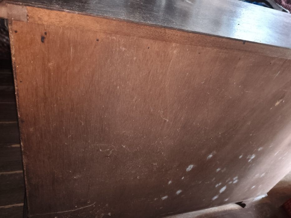 Cómoda quarto usada