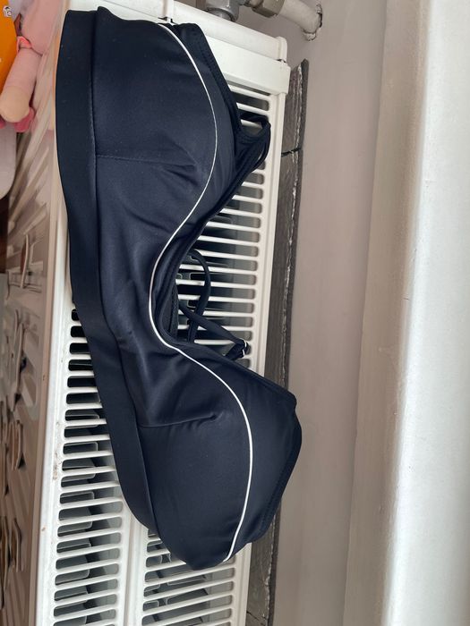 Чорний купальник з білою окантовкою новий стильний роздільний М