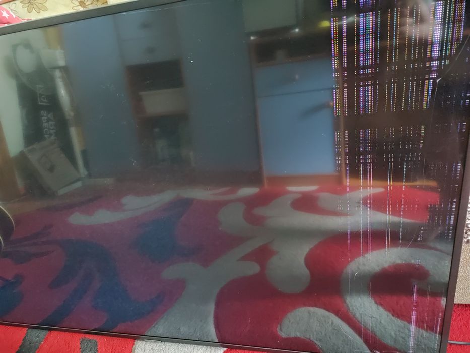 Телевізор Samsung ue55nu7172u, запчастини