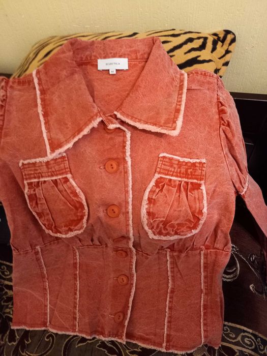 Новый джинсов костюм супер 46-48 наш.евро.42-44 Бренд ECLECTICA.Англия