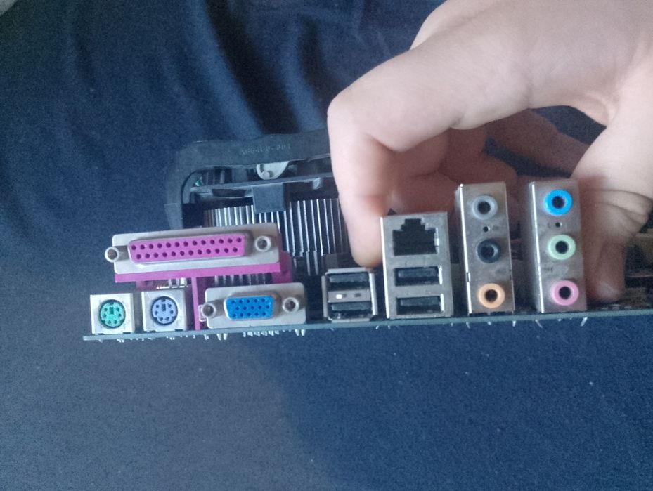 Płyta główna asrock P4Dual-915GL stan nieznany