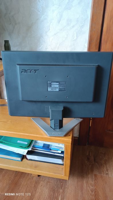 Продам монітор Acer p223w