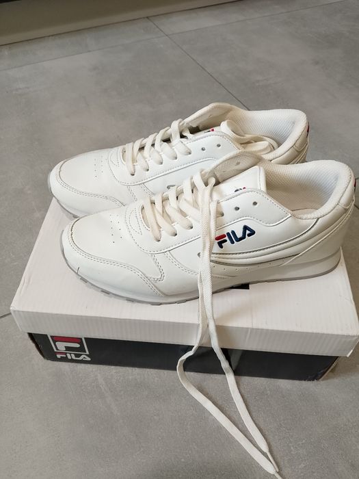 Buty damskie FILA  39