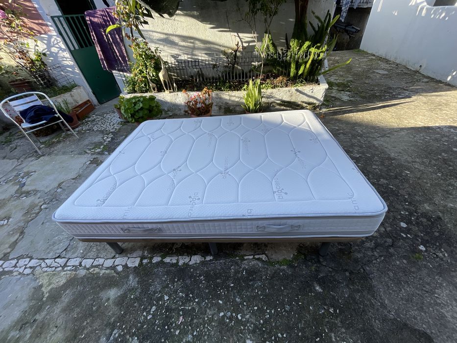 Colchão mais extrato cama casal