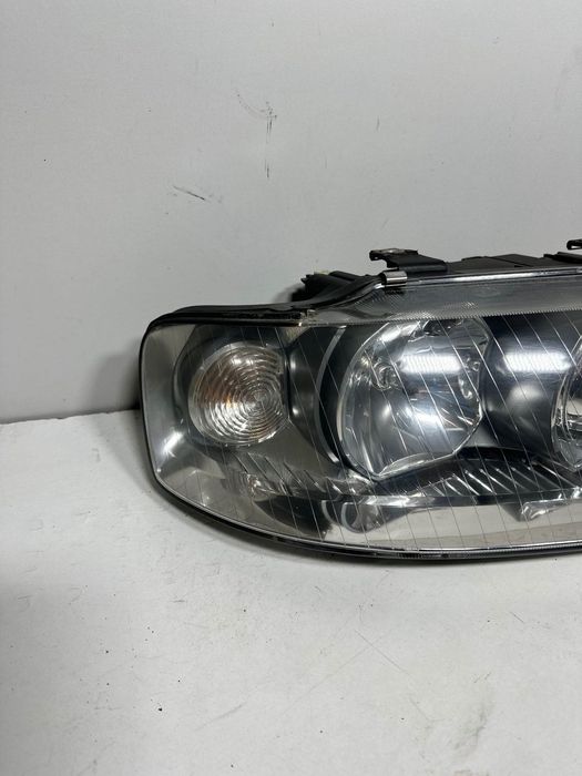 AUDI A3 lift lampy przód  reflektor lewy + prawy EUROPA Komplet