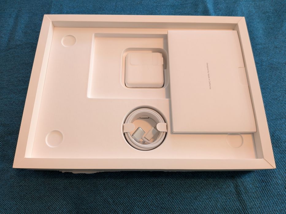 MacBook Pro M5 14"