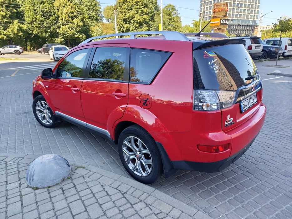Mitsubishi outlander XL