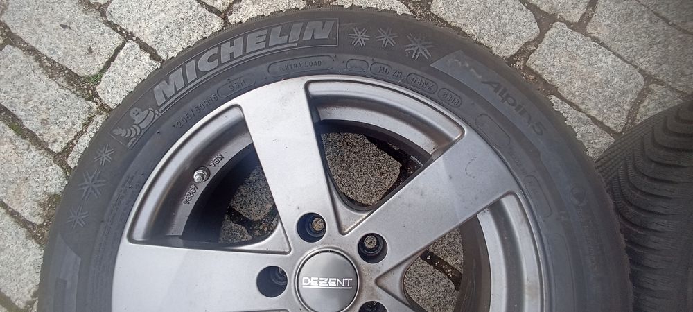 Peças Jantes 16 KBA c pneus Michelin novos