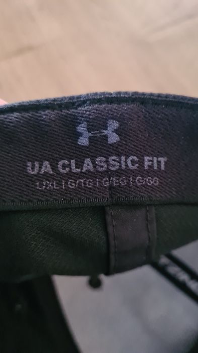 Czapka z daszkiem bejsbolówka Under Armour. Czarna. L / XL