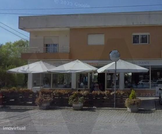 Trespasse de Pastelaria/Restaurante Totalmente Equipado – Famalicão