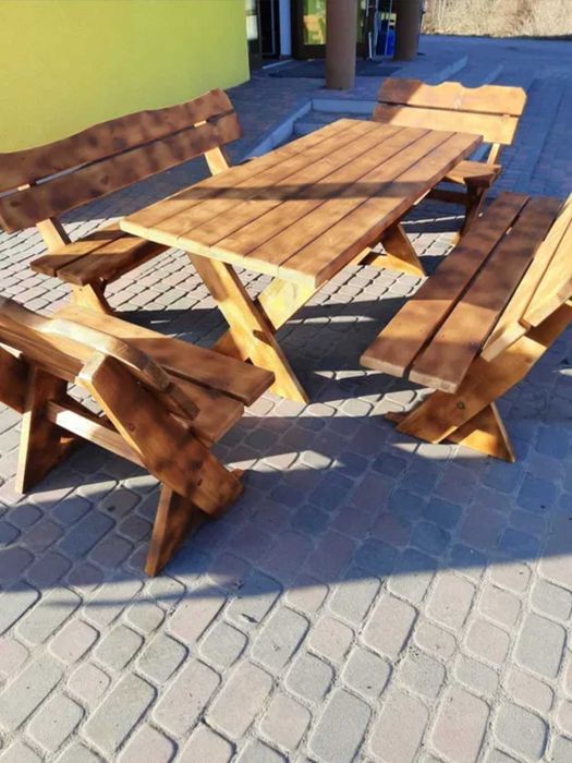 Huśtawka ogrodowa meble ogrodowe donice kwietnik