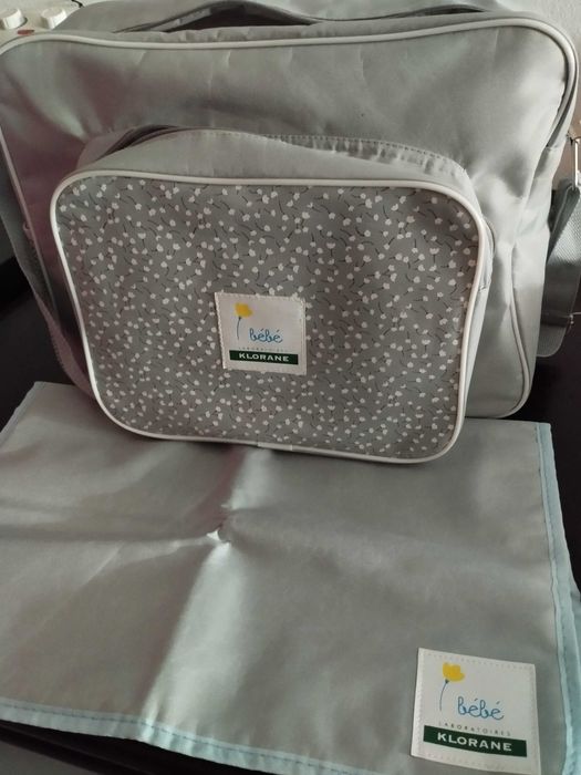 Saca maternidade com muda fralda