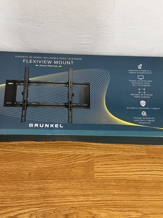 Fixed TV Wall Mount for 32"–70"64740897778306121