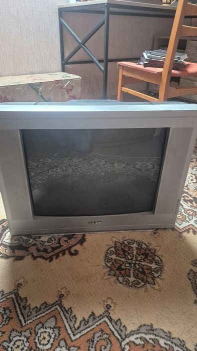 Телевізор Orion.