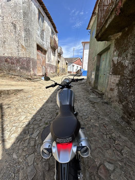 Ducati scrambler 1100 special