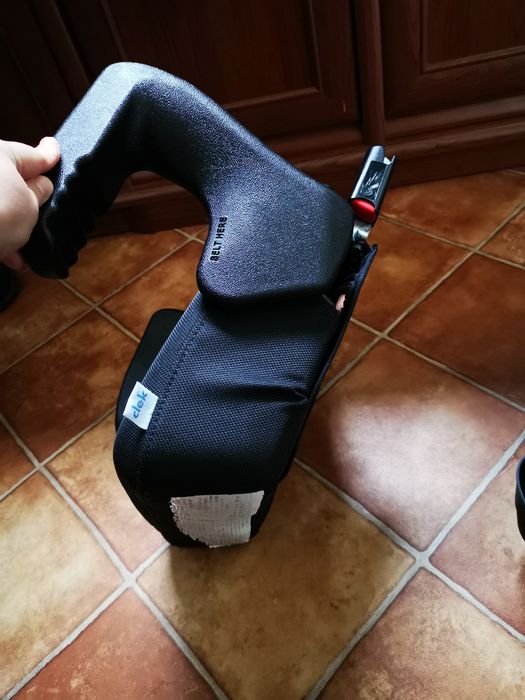 автокрісло бустер clek Канада Chicco gofit