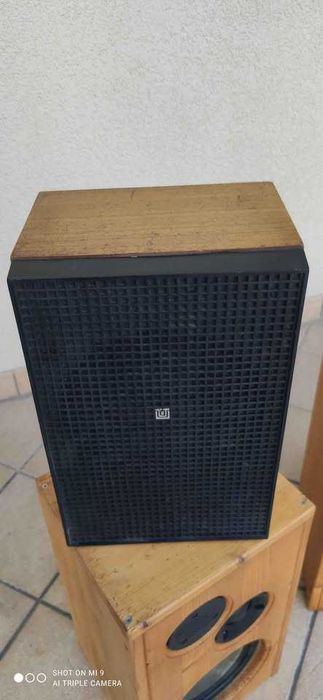 głośnik   unitra    kolumna