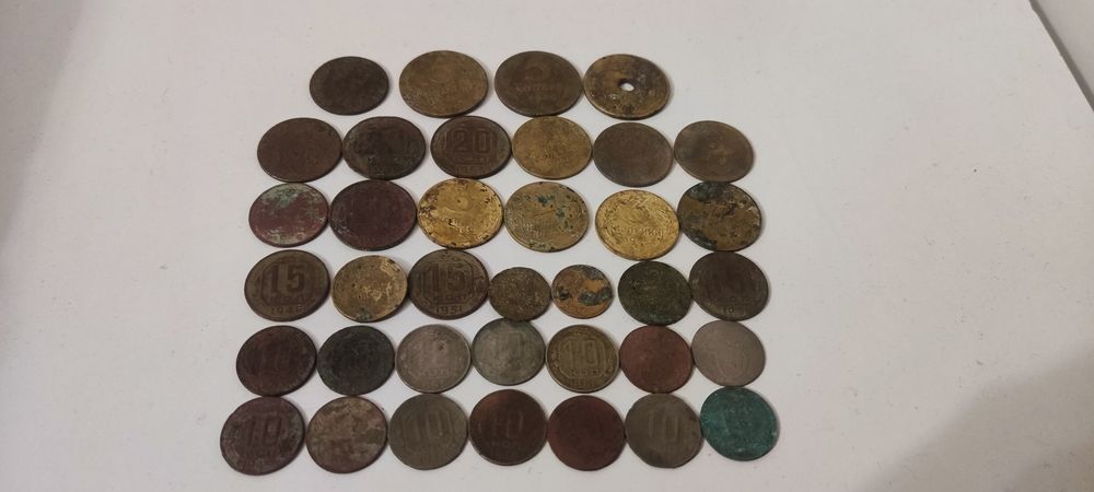 Монеты, крестики нательные иконки одним лотом