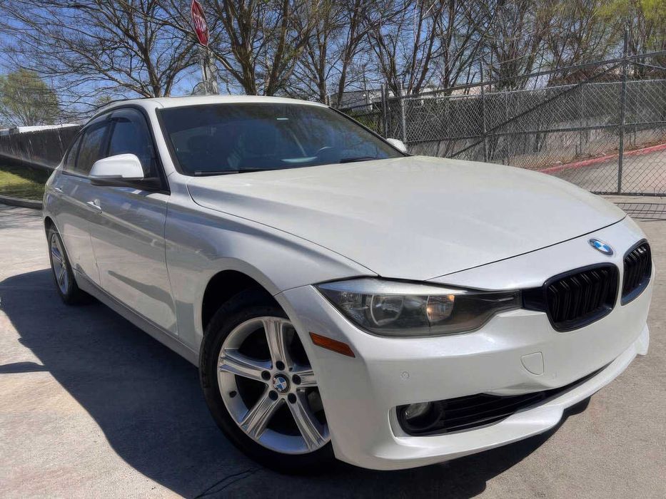 BMW 3 Series 328i      2015