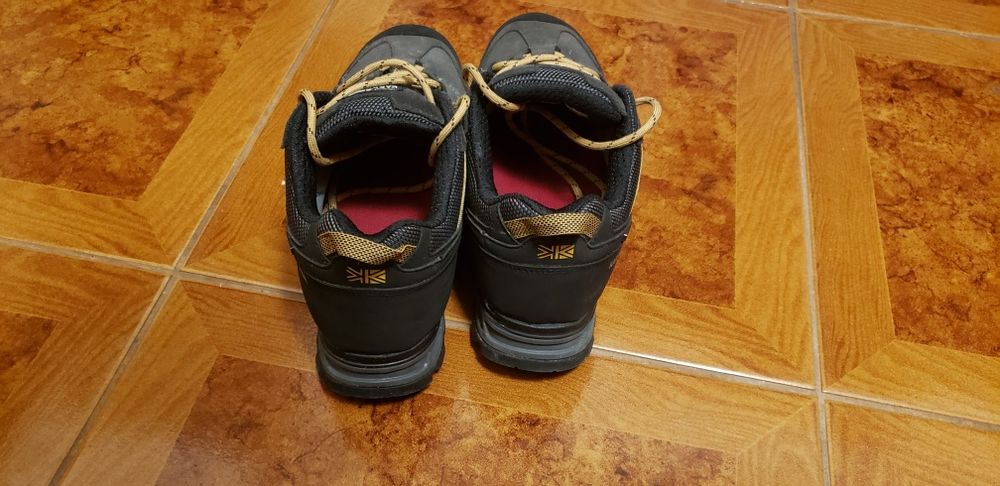 Botas Karrimor Hot Rock como novas. Tamanho 42