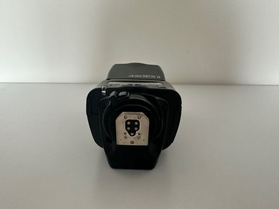 Фото спалах Speedlite 430 EX II вспышка