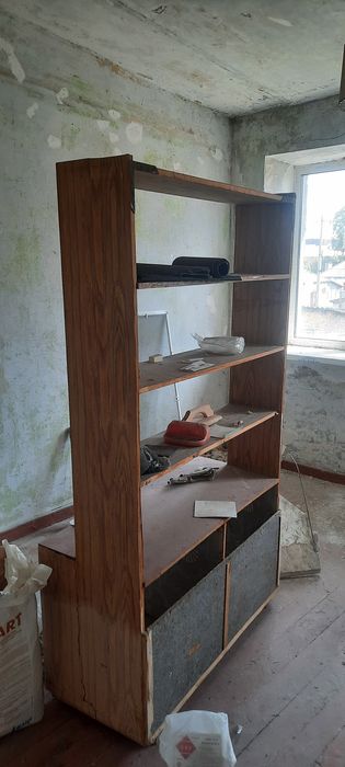 Продам дом, 3-х комнатную квартиру- ,,чешка,, (2-х этажный дом) есть с