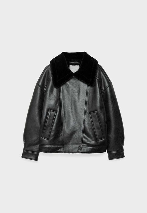 Дублянка шкіряна куртка на хутрі від Stradivarius Мр