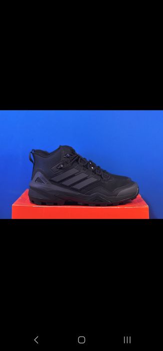 Продам кросівки Adidas Terrex Skychaser  Mid GORE-TEX