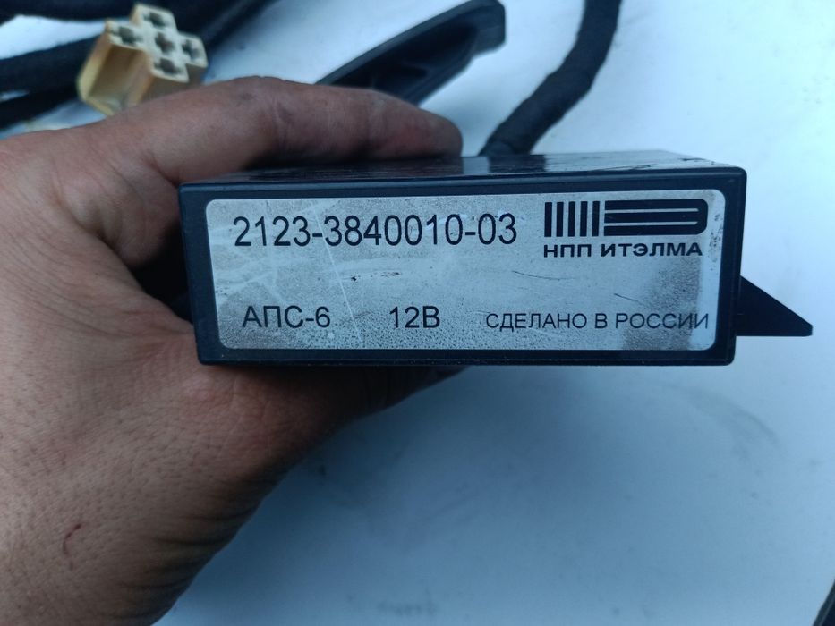 Блок ЕБУ ВАЗ 2113 2114 2115 Калина з двигуна 1118 мозги коса  проводка