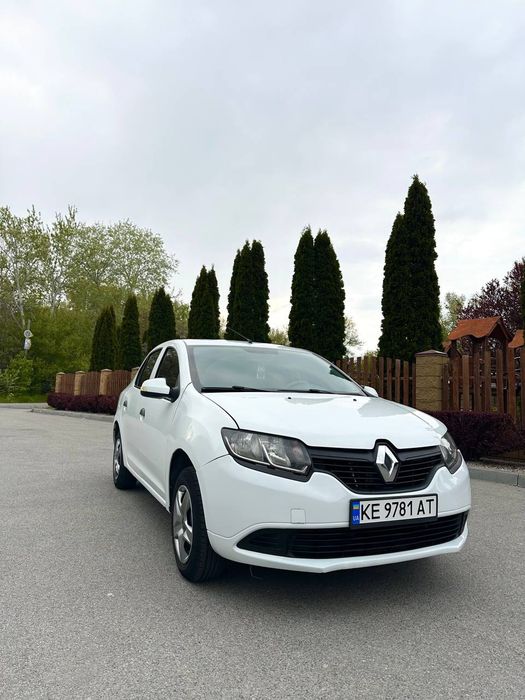 Продам авто RENAULT
