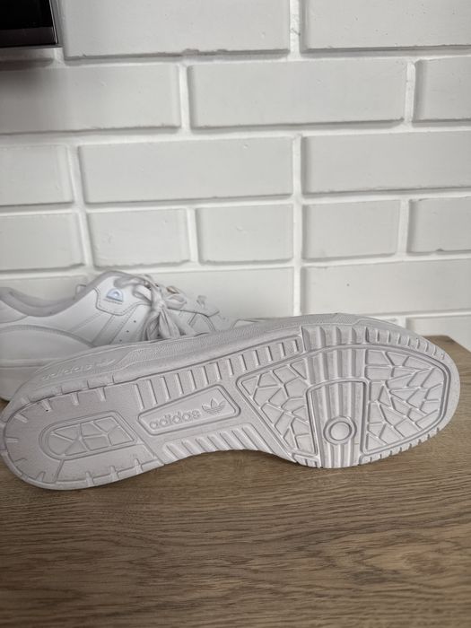 Adidas 49 1/3 32 cm